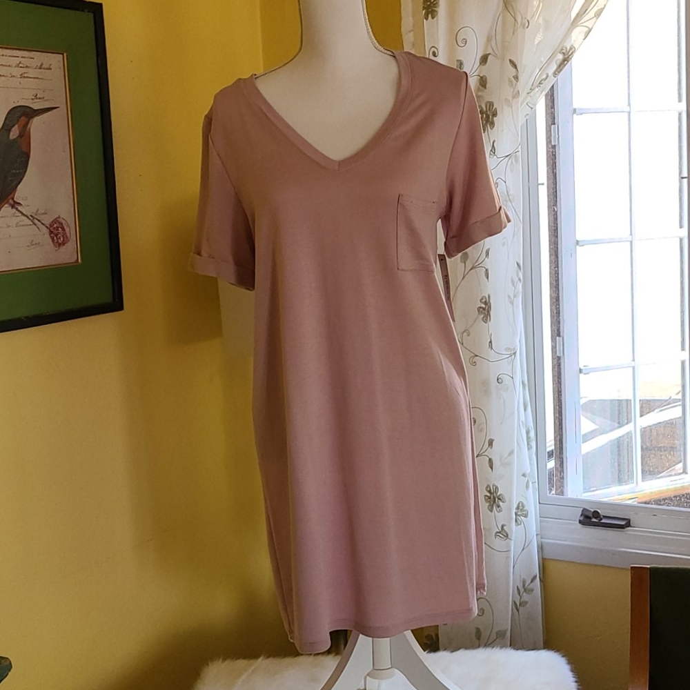 NEW Tresics Pink V Neck T Shirt Dress Size L